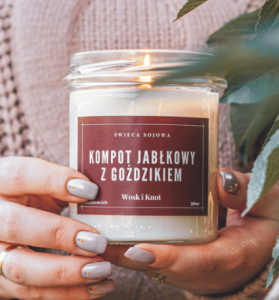 Wosk i Knot Świeca sojowa KOMPOT JABŁKOWY Z GOŹDZIKIEM 300ml 
